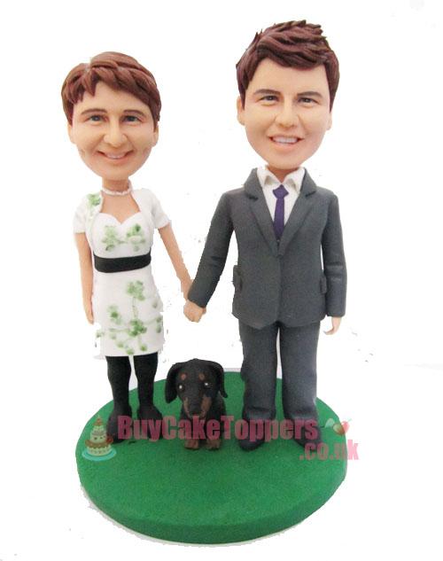 couple with a pet custom figurine